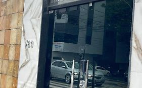 Rede de Hotel 99